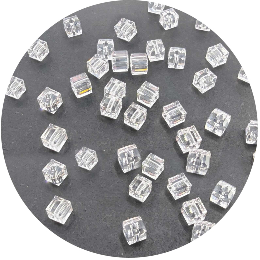 PKW4601- 10 Stränge ca 600 Perlen Würfel 6x6mm