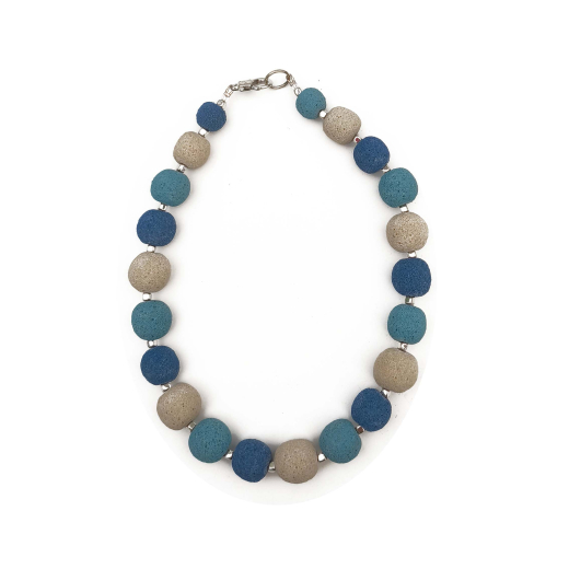 CAB604- Kette aus Color Lava im Blau-Beige