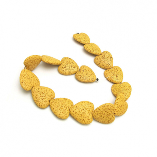 TX3001- 15 Stück Colorlava Herzform ca 28x28mm gelb goldig