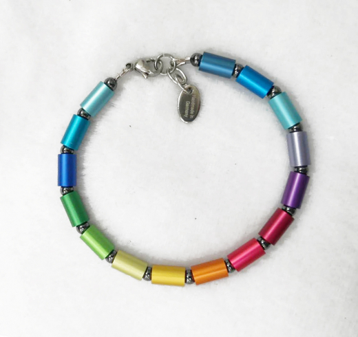 AEA6RE00- Armband Blickfang Regenbogenverlauf aus alu. Alum. Walzen 6x10#