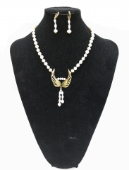 MY1001- Collier Süsswasserperlen ca 7-8 # mit goldigem Engelflügel Edelstahl,+ Ohrring