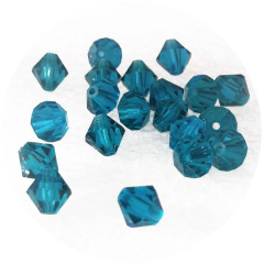 PKBC406- 10 oder 15 Stränge 4mm ca 1200 Perlen Bicone Petrol