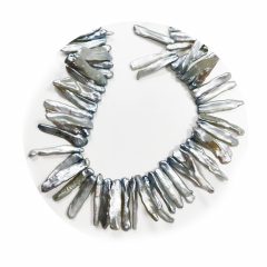 SWP1022- 1 Strang Süßwasserperlen edle in Keshi Perlen in Silber 28-30 seitlich geboren