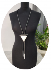 LAG1001- Kette aus hochwerigen Gummi mit elox. Alu in Silber dreieckig