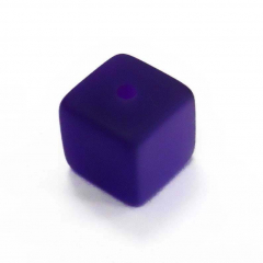 HZ8F34- 100 dunkel Lila matt Harzperlen Würfel 8x8x8
